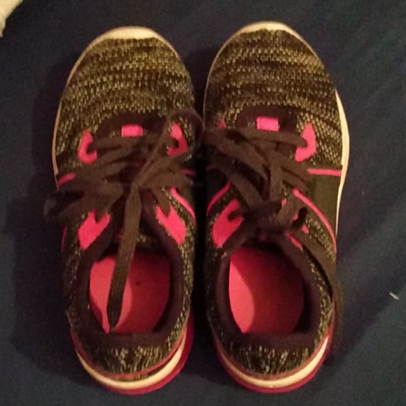 Sweat shirt biker shorts oz AIR t shoes - Picture 3 of 4